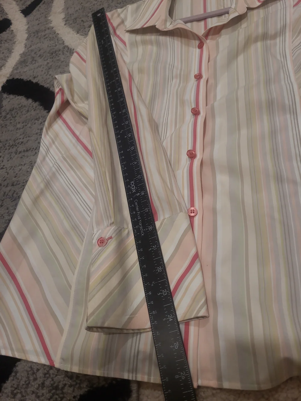 LIZ CLAIBORNE, WOMEN'S MULTI-COLOR COTTON LONG SLEEVED STRIPED BLOUSE, SIZE 14